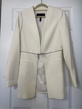 BCBGMaxAzria Cream Zip-Detail Open Blazer